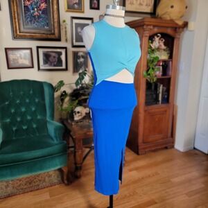 Oten Blue Maxi Dress Colorblock Cutout Small Ribbed Sleeveless‎ Twist Front Slit